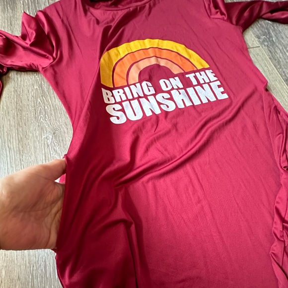 🛍️ 100% polyester long sleeve dress.new never worn. - Picture 2 of 6